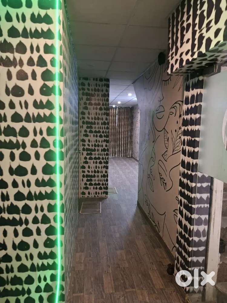 Need good looking girls for body massage