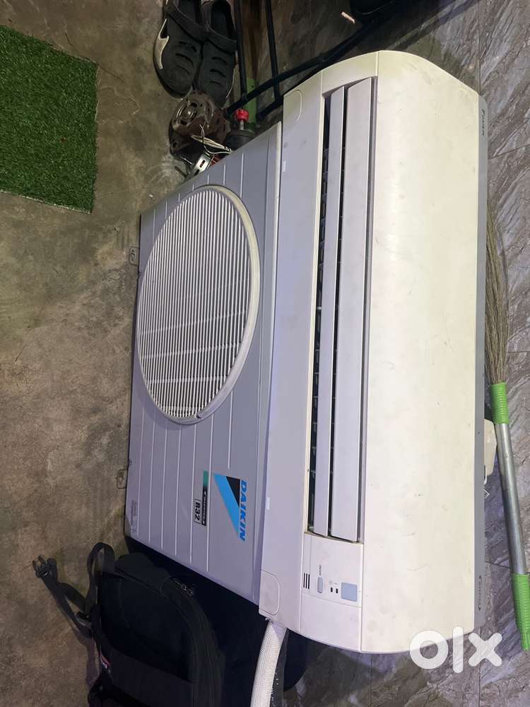 Deccan inverter AC 1.5 ton working condition