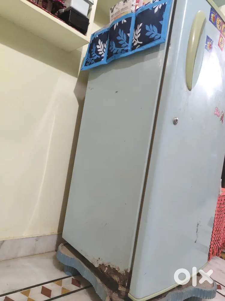 20 Years old LG Fridge