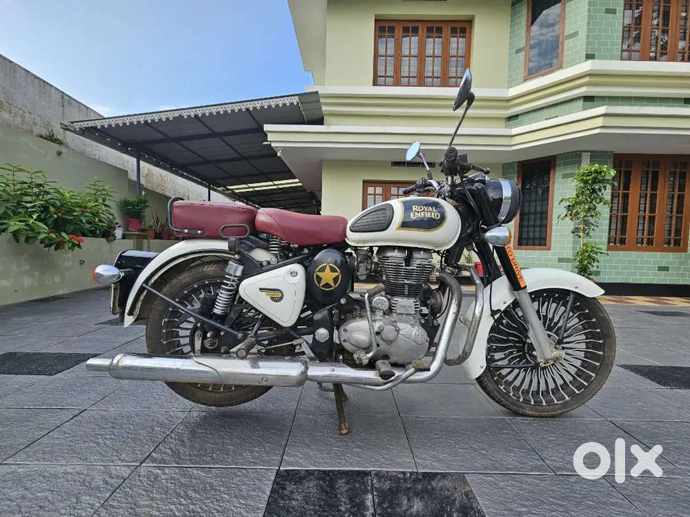 Royal Enfield Classic 350 -2015 model for sale.