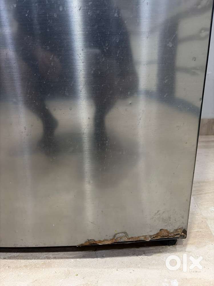 Lg 600 lts double door fridge in great condition