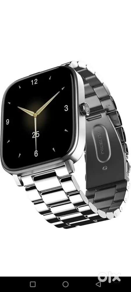 Noise Buzz Bluetooth calling smart watch