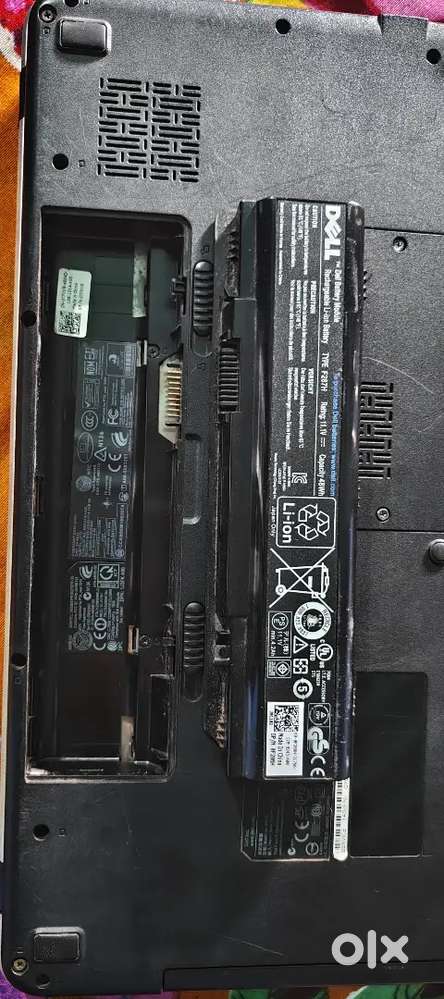 Dell laptop.. Bettery and Display and Kipot problem hai bhai