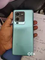 Selling my vivo v25pro 5g
