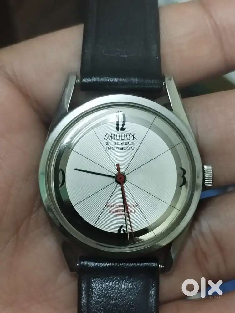 2 watch Omodox Titoni women men wear antique fashion Seiko rado