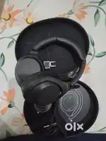 Sony headphones wh-1000xm4 unused with box and accessories.