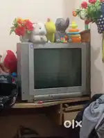 Good condition tv company lg