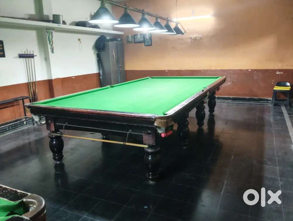 Snooker table