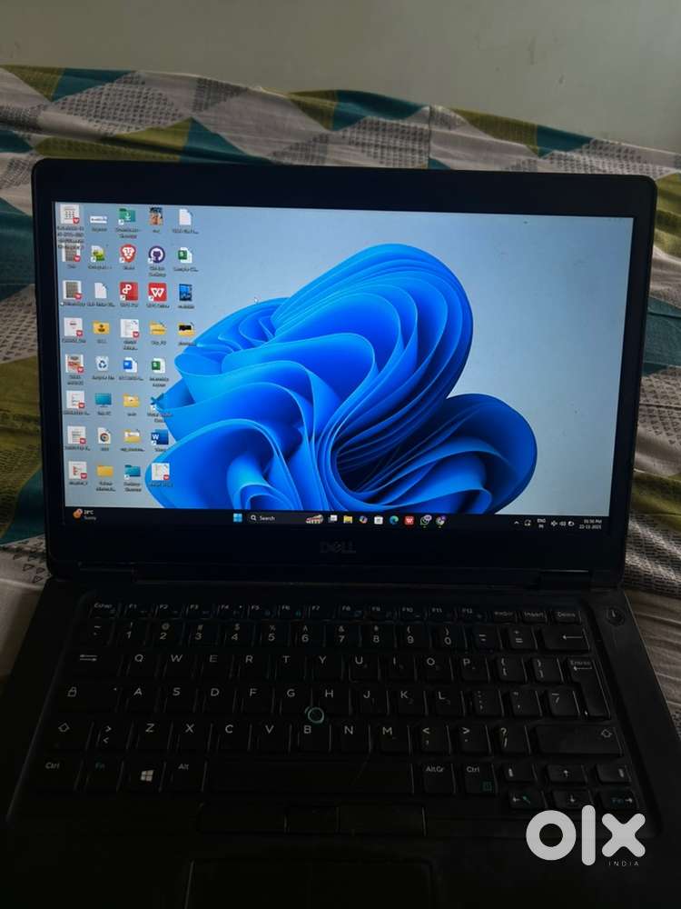 Dell Latitude 5490  i5  8GB RAM  246GB SSD  Windows 11 pro