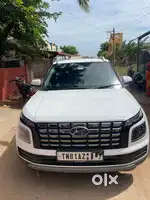 Hyundai Venue 2023 Petrol Well Maintained