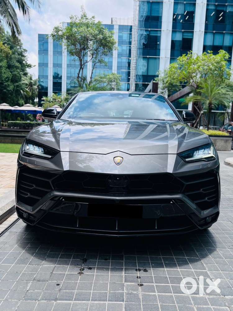 Lamborghini Urus V8, 2021, Petrol