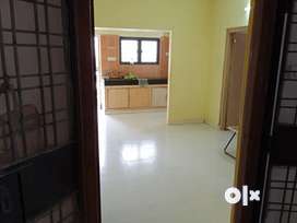 2 BHK flat for rent, Family or senior IT staff, Sadbhavna Township