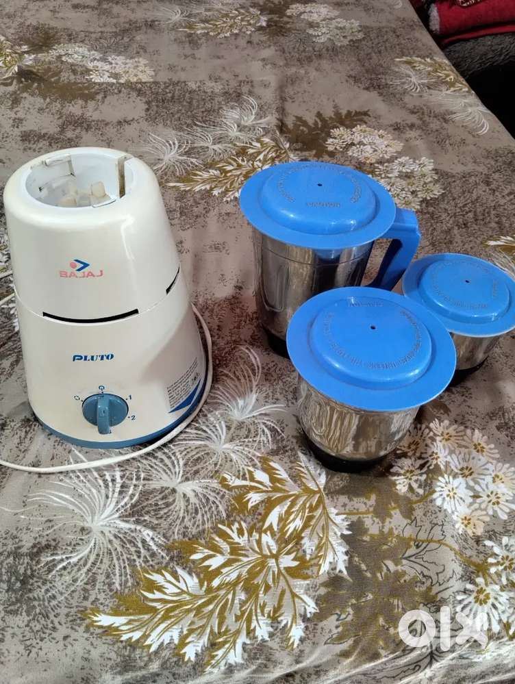 Bajaj Pluto 500 Watt Mixer Grinder in New Condition With 3 Jars