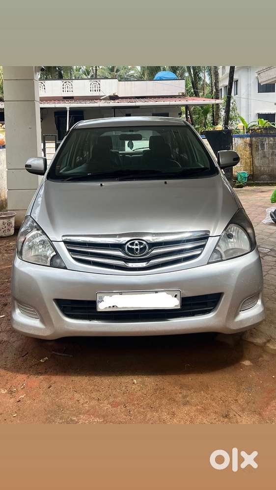 Toyota Innova 2010 Diesel Well Maintained