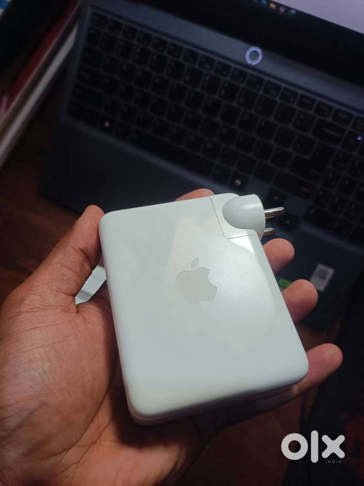 Apple macbook 140w charger with cable