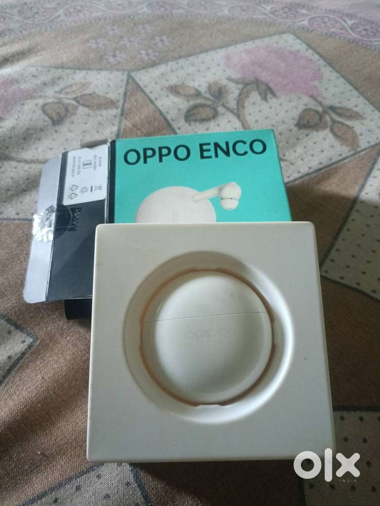 I'm selling my OPPO ENCO AIR2i True Wireless Earbuds