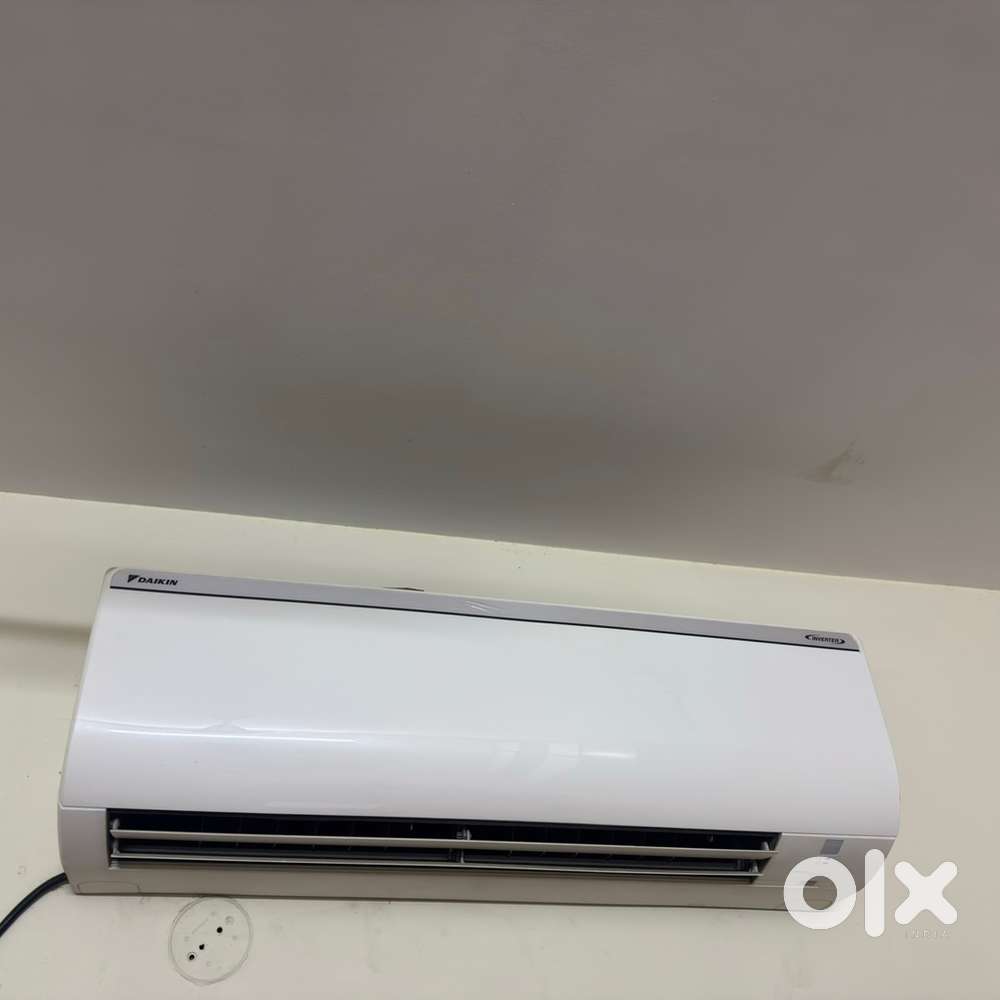 Daikin 1.5 ton 5 star inverter split AC