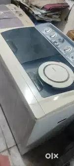 8.5 kg LG company semi automatic washing machine proper working