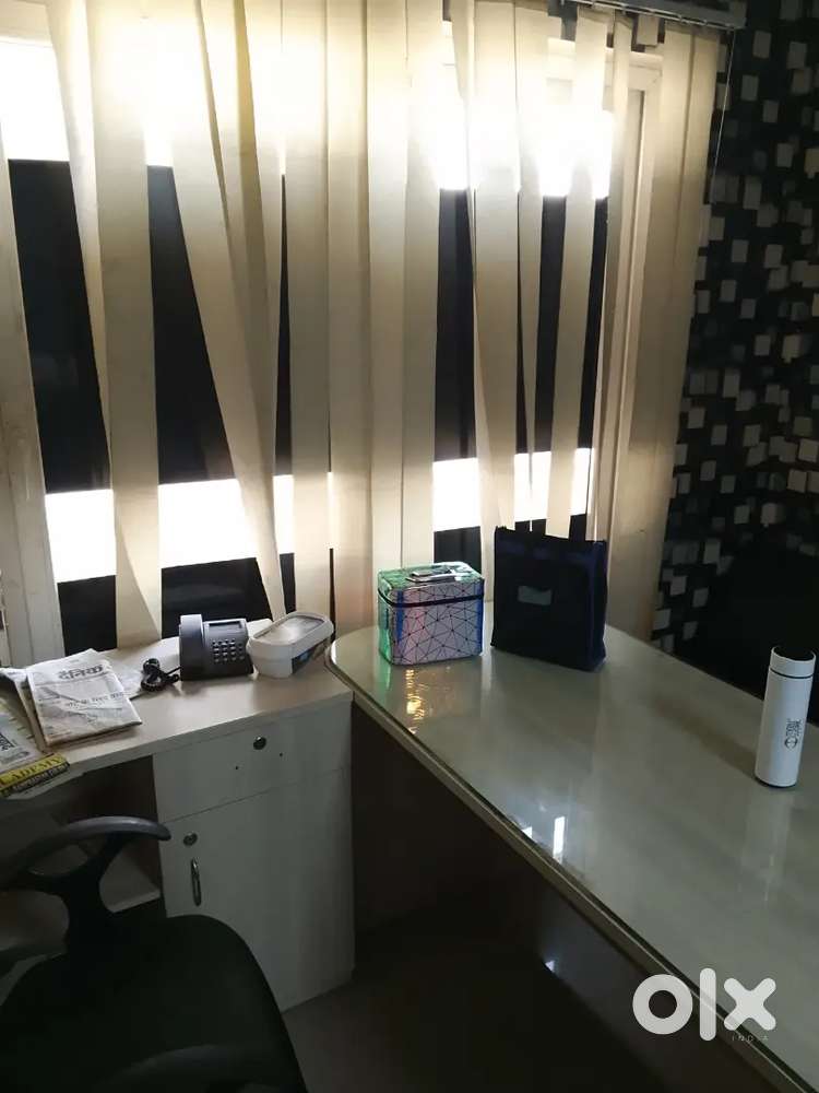 Luxury office space for rent in vaishali ghaziabad .