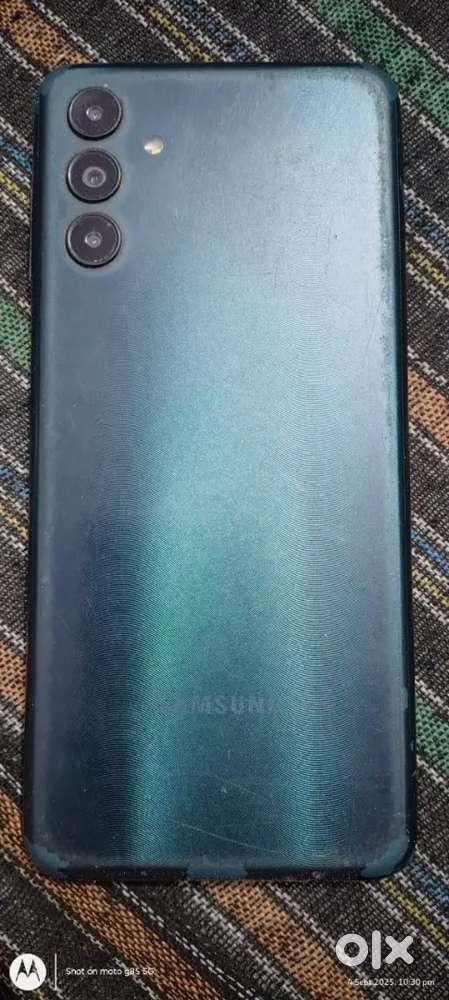 I phone lena h