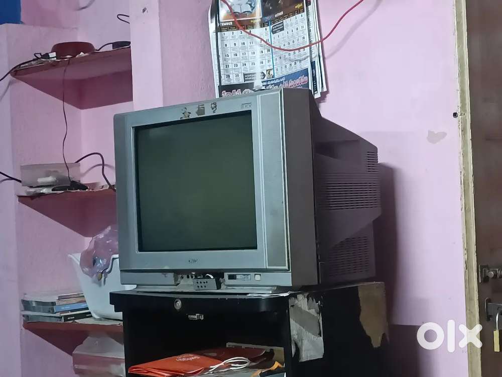ONIDA TV WITH STEREO SPEAKERS