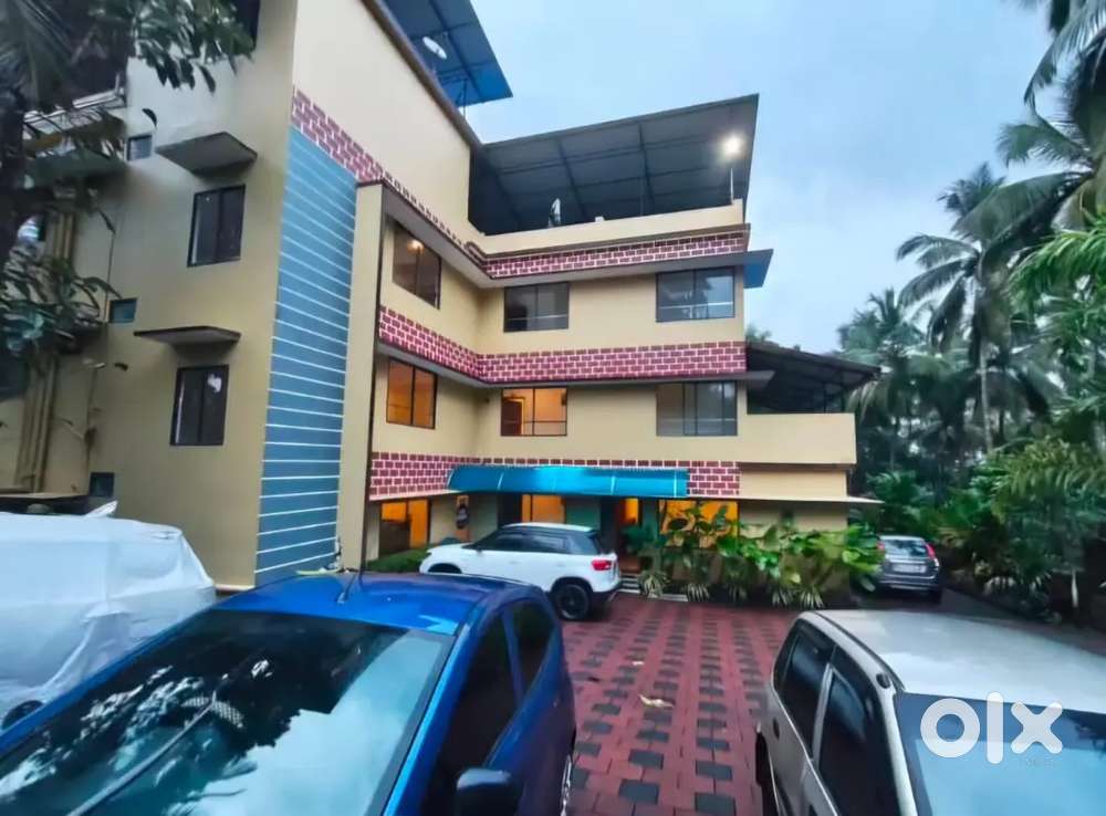 Supervisor and Receptionist