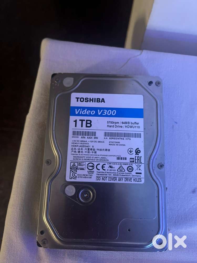 1 TB TOSHIBA HARD DISK