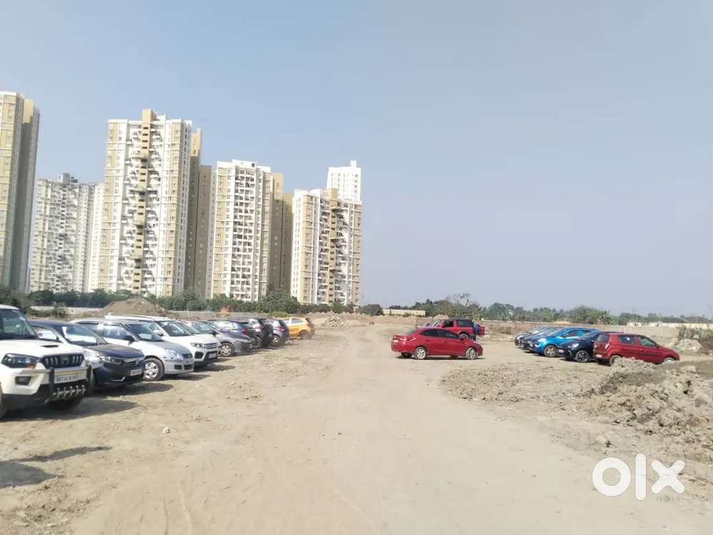 Land and Bungalow for Sale in Newtown (Ready To Move Plot Available)