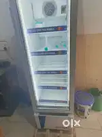Display fridge for shop