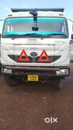 2022 model 12 chakka tata hyva signa cabin