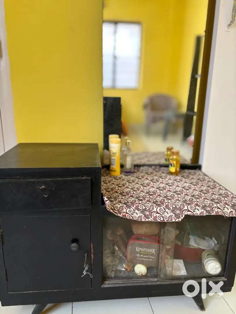 Dressing table 15 years old