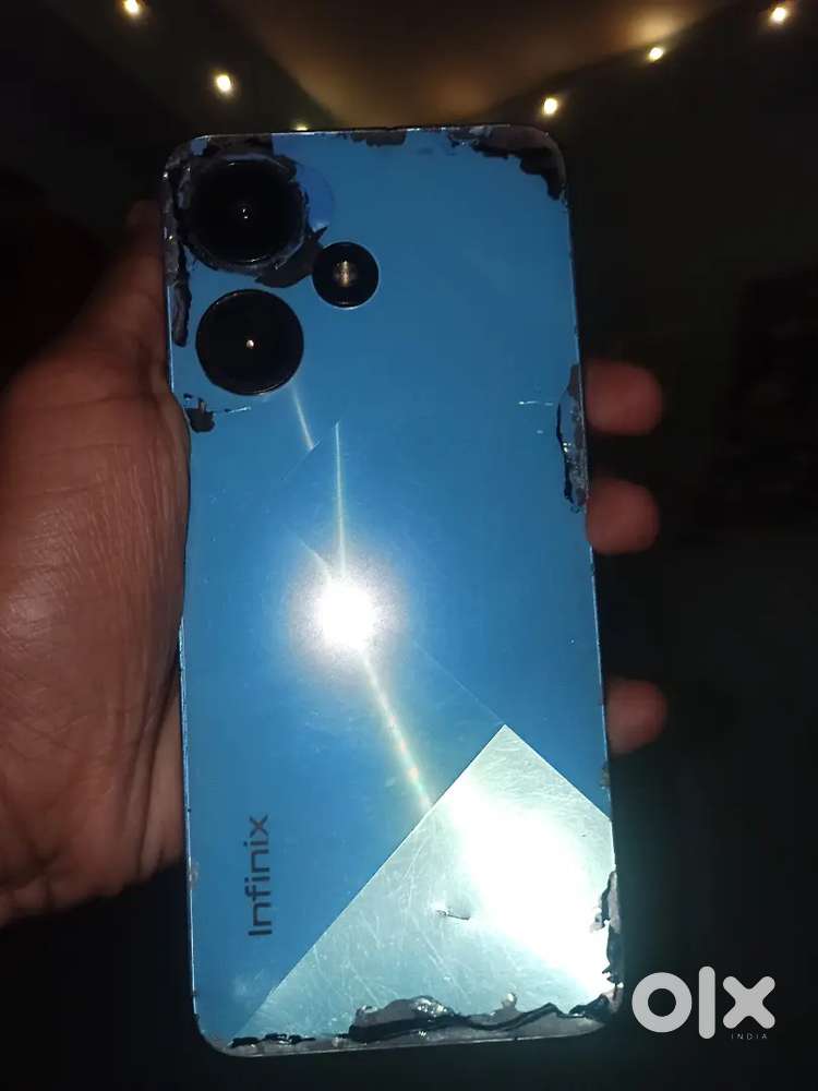 Infinix hot 30i 8 gb ram 128 rom