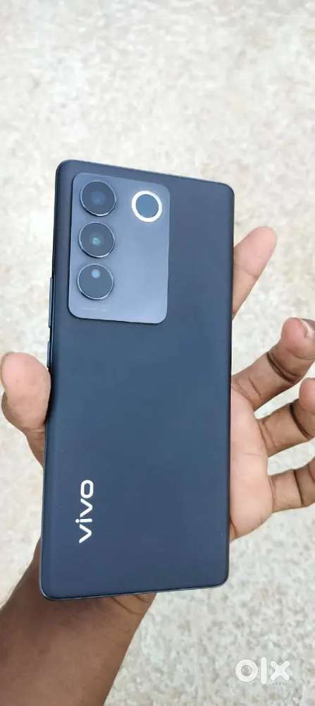 Vivo V27 8/128gb