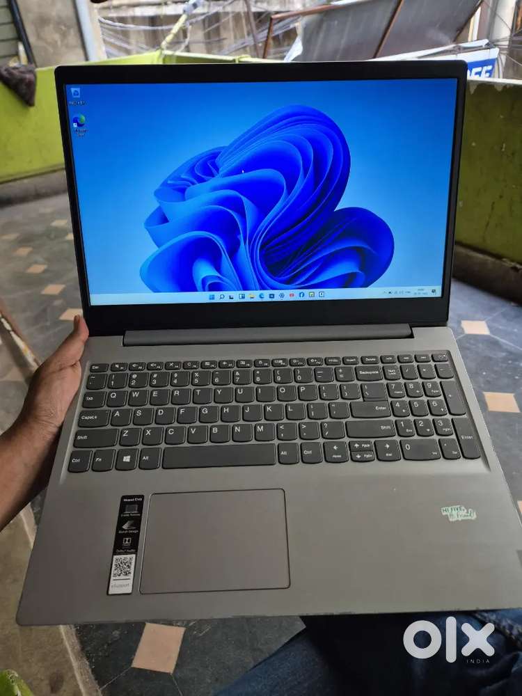 Lenovo i3 7th generation laptop