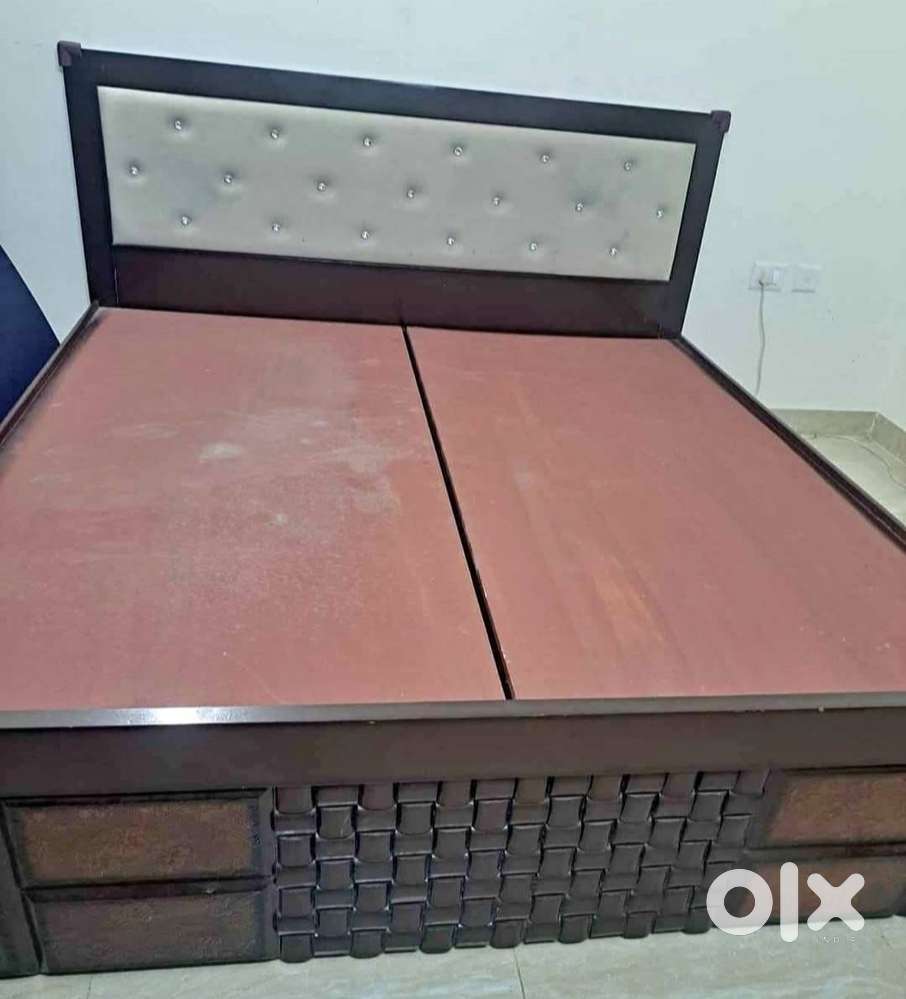 Big Dhamaka Sale New Double Bed Starting 6899 Emi Available