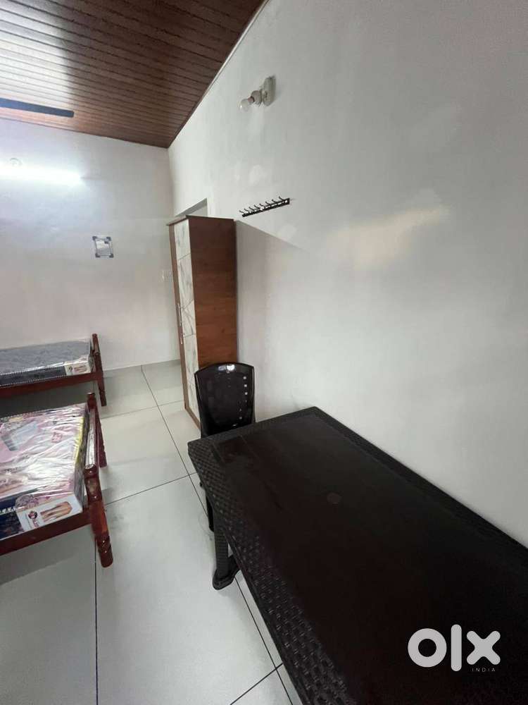 1 RK Upstairs Unit for Rent – Athani, Kakkanad