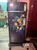 215 L Samsung 4 Star Refrigirator