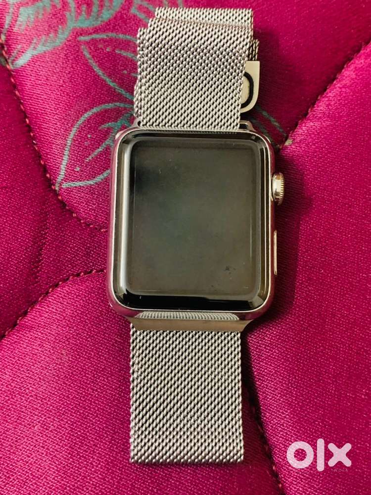 Apple wach series 3 steel not working