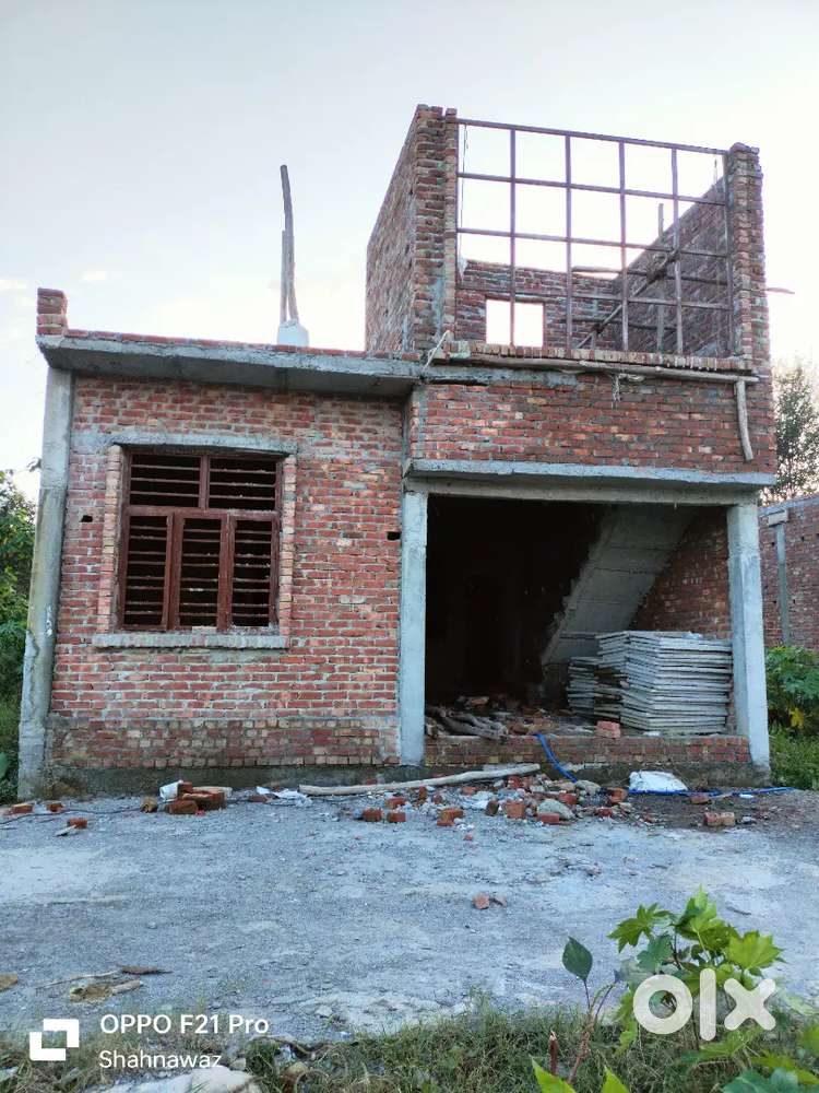 Newly house bana rahe h near welmed hospital turner road