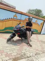 Gadi m koi kami nhi h