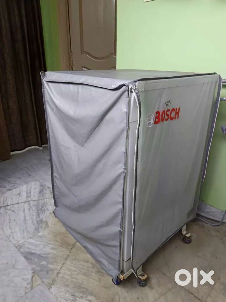 Bosch 13 Place Dishwasher with Hot water wash