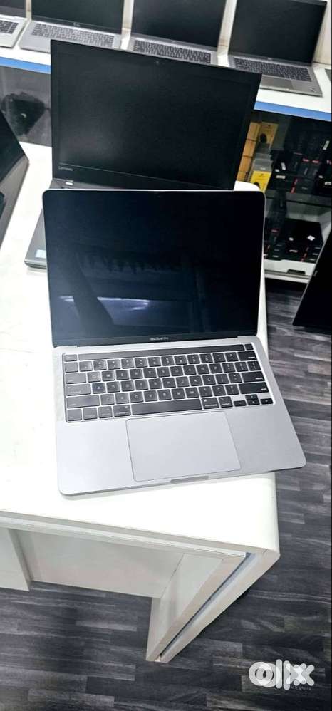 Apple MacBook Pro A2251 – i5 13.3” Retina Display
