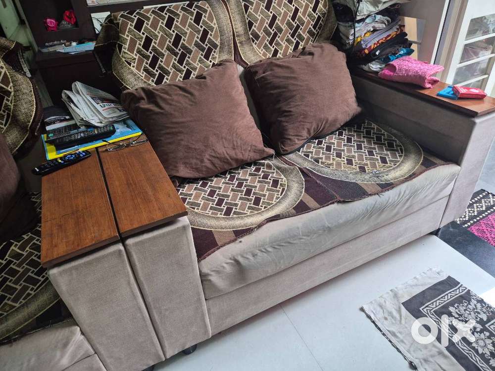 3+ 2 sofa set