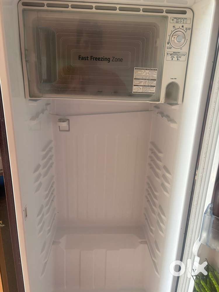 LG single door 235 L direct cool refrigerator