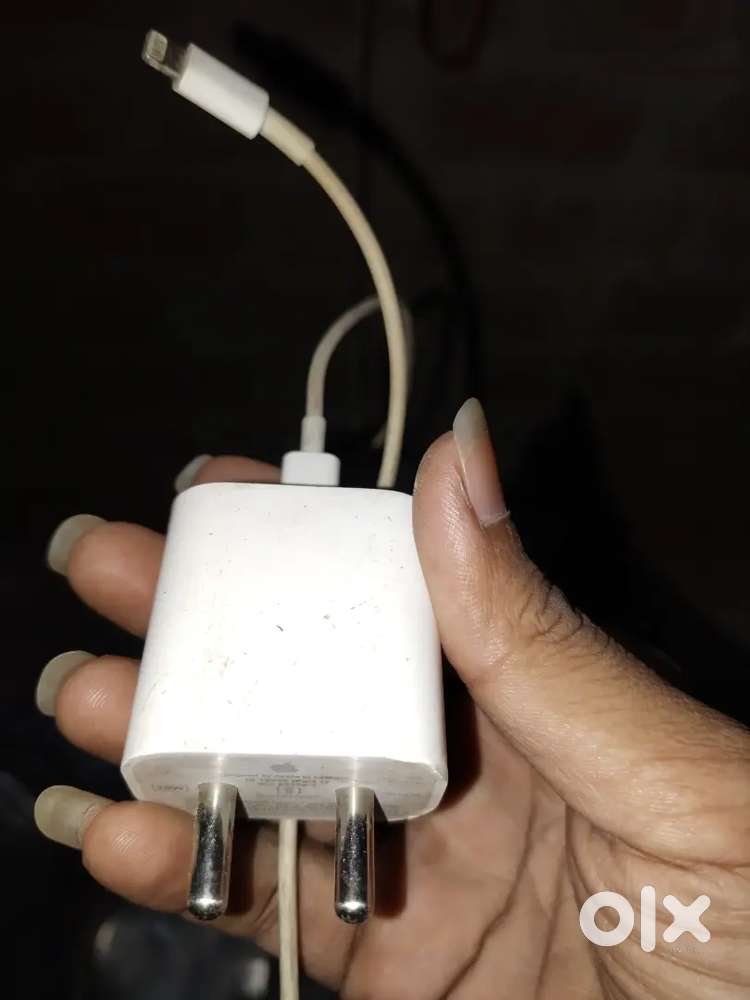 iPhone charger 20 original arjent sell