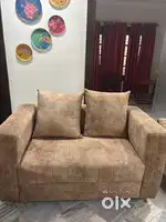 3+2+2.  High quality fabric used in fabrication, high gsm