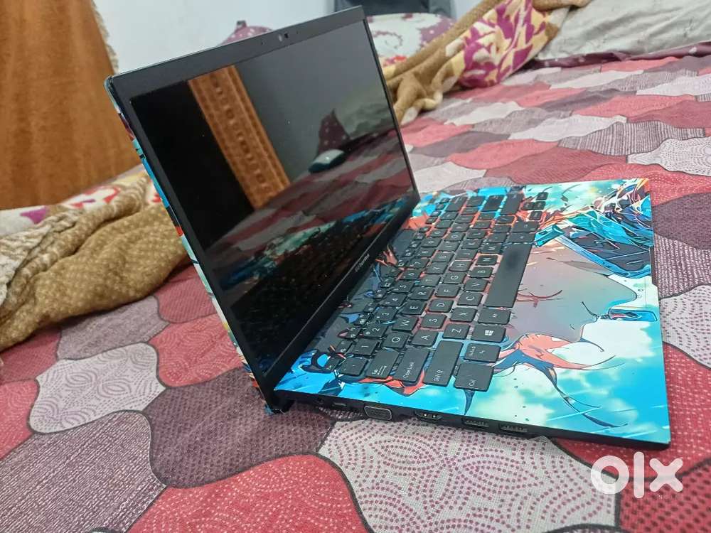 Asus expertbook b1400  i3 11gen 8gb ram 256 ssd check the add its best