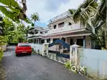 Aluva, Kadungalloor 5 Cent. 3 BHK Attached. 1450 sqft House.