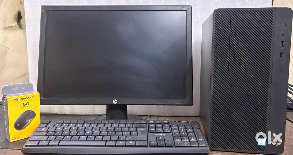 Hp 280 G3, i7/7th gen, 8gb ram ,256gb SSD, 19 inch Screen