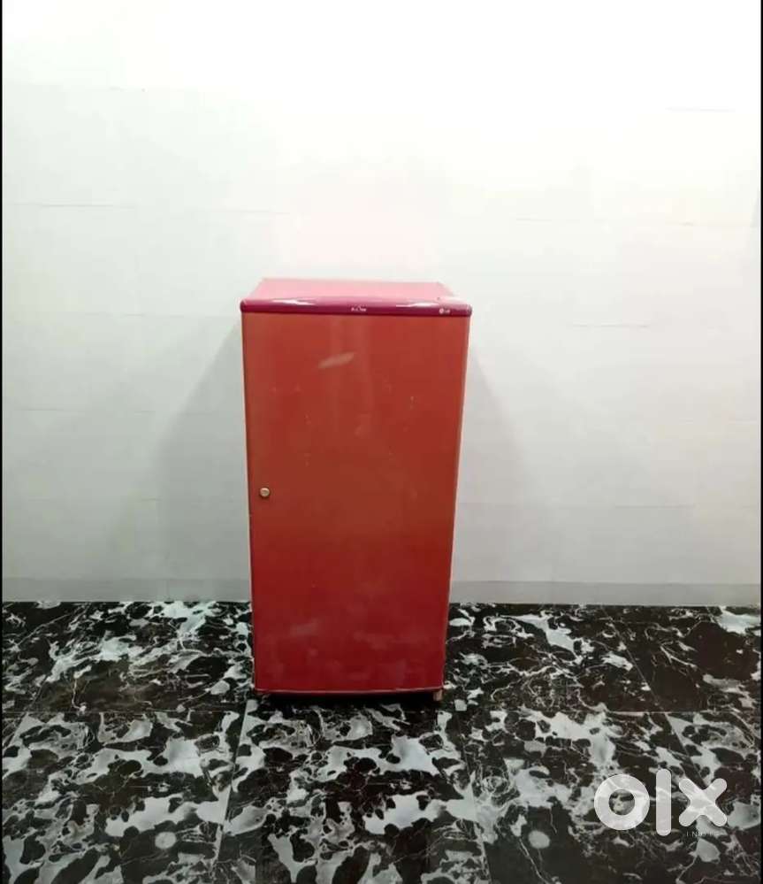 Id-340013.  LG red colour single door fridge